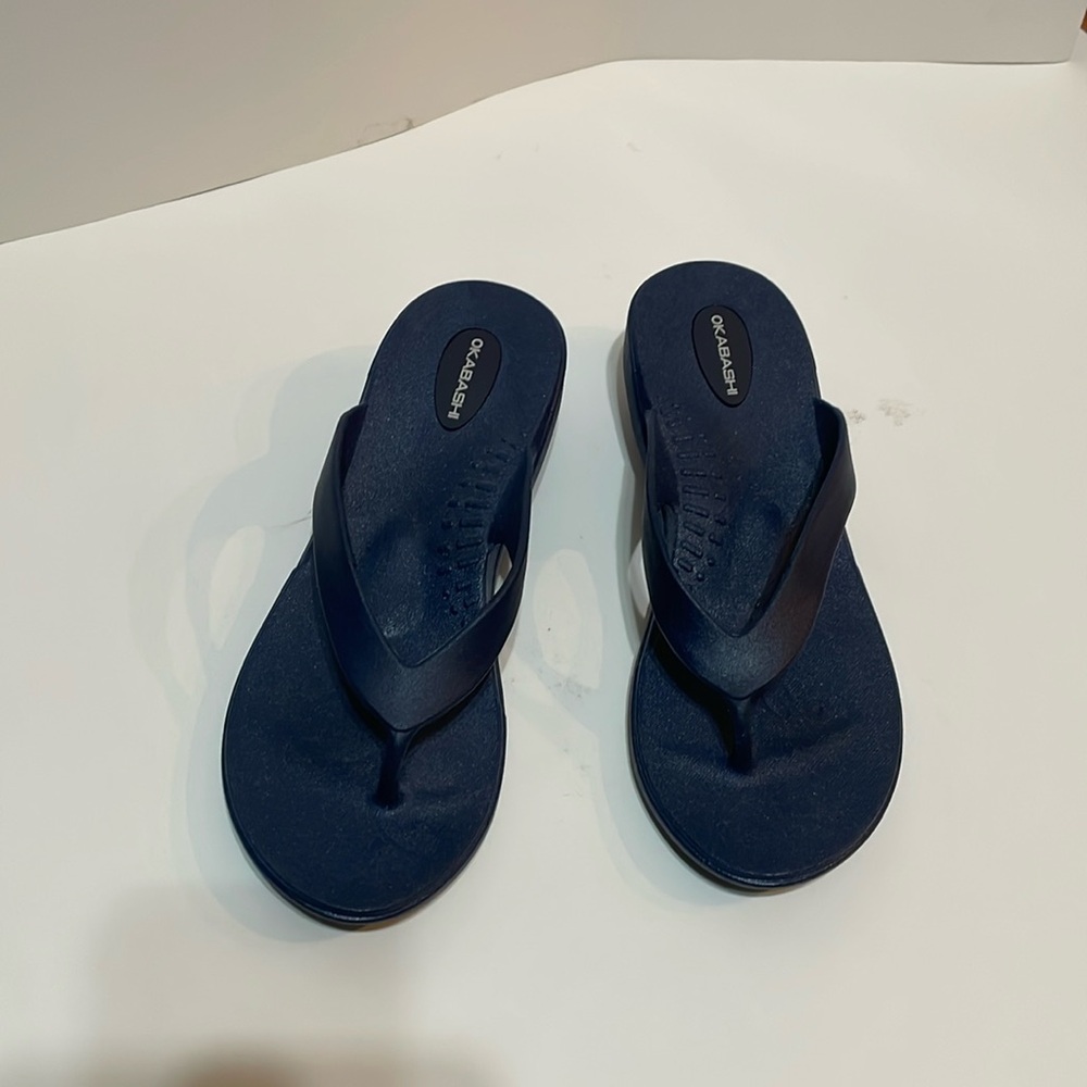 Women’s Blue, Soft Rubber, Wedge Okabashi Sandals, Size Medium (6-7)